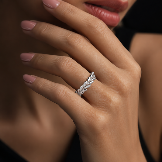 Celeste Laurel Leaf Ring