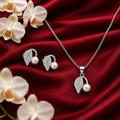 Pearl Leaf Necklace